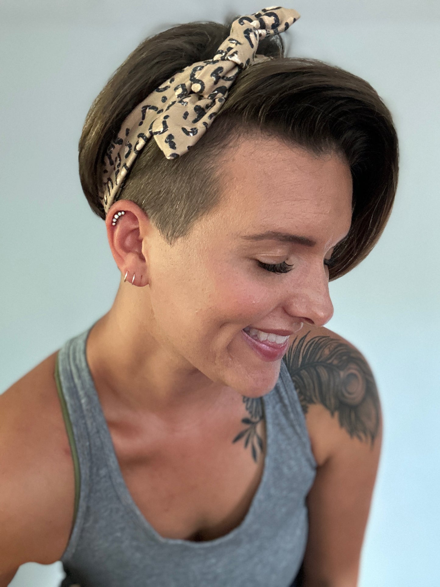 Faded Leopard Tieband