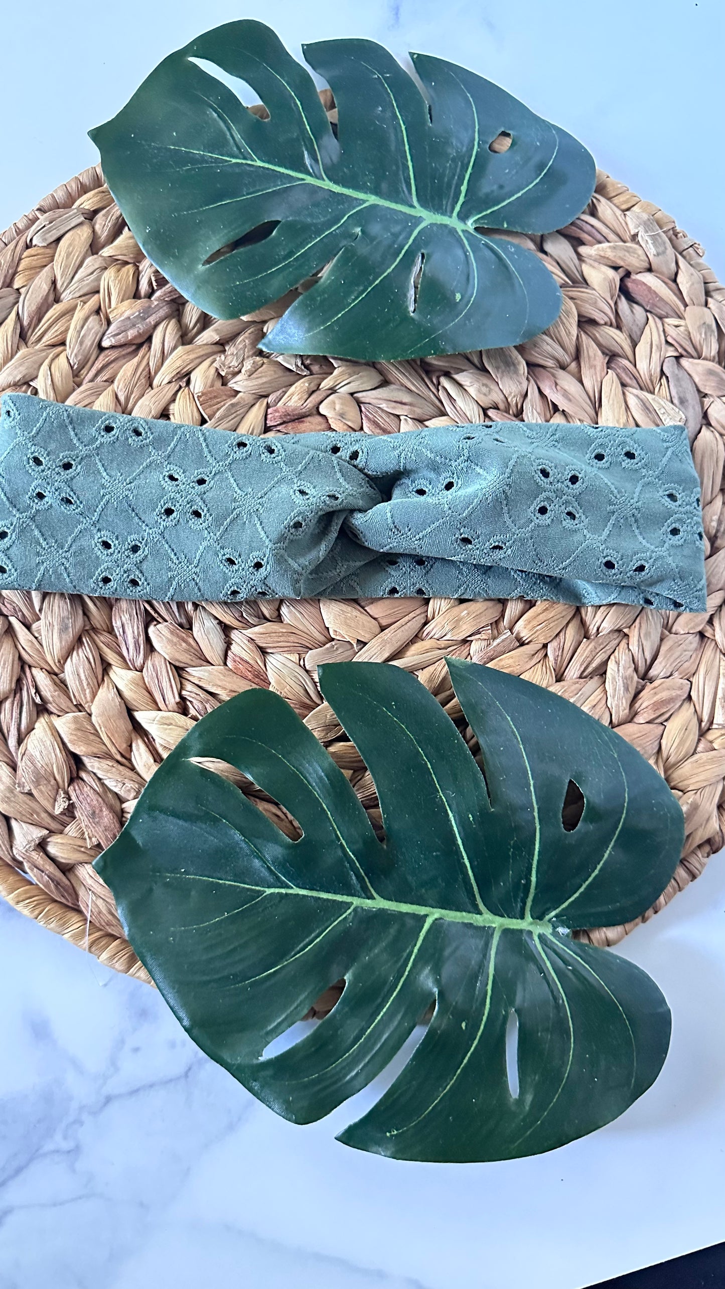 Eyelet twistbands multiple color choices